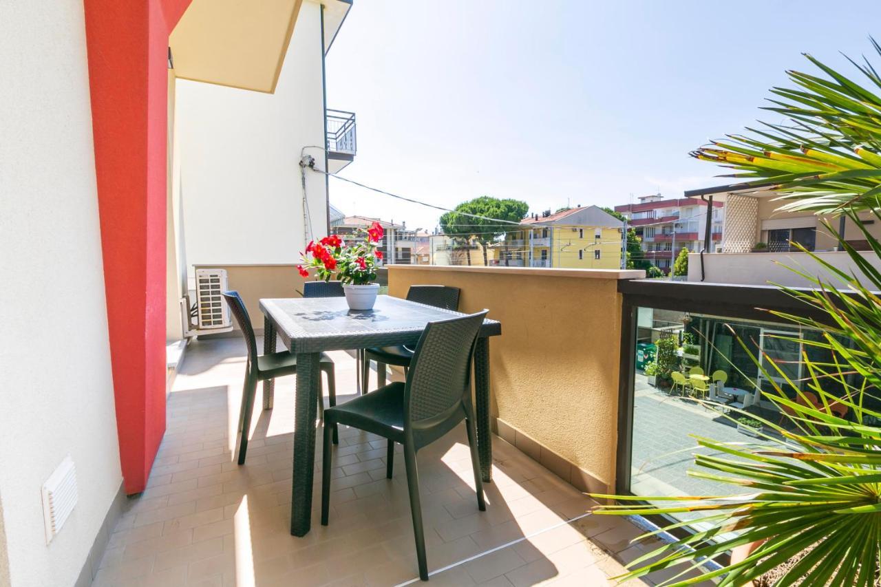 Residence Hotel Le Stelle Rimini Luaran gambar