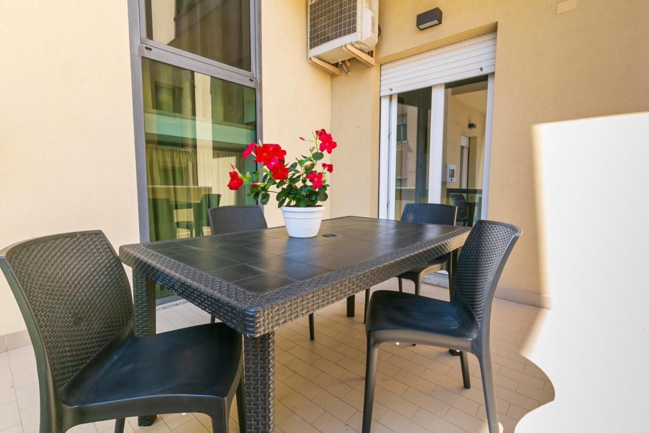 Residence Hotel Le Stelle Rimini Luaran gambar